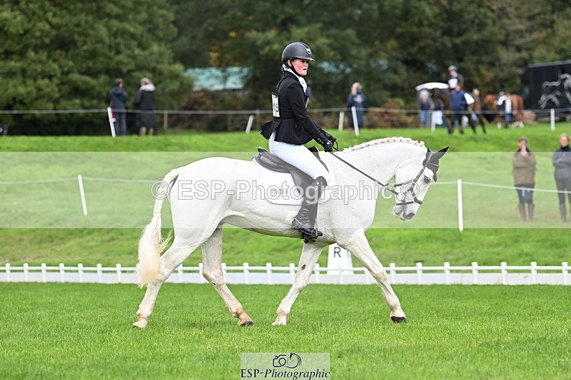 251023A-114222-03647 - G-515-Jessica.Saunders