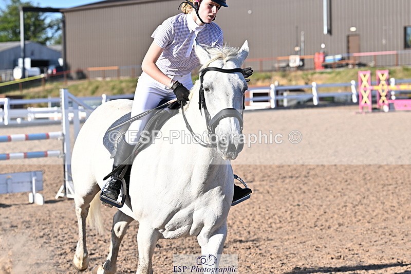 250708A-190655-00740 - 100cm Classes