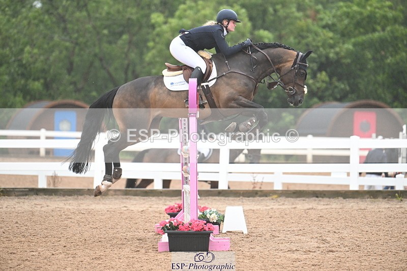 240720A-113754-14531 - Cls 11, 1 Star Bronze Tour 1.15m