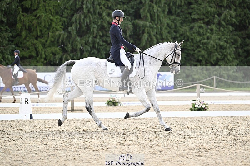 000101-193949-04020 - 421-ASK_FOR_MANCHIER-Tom_Jackson