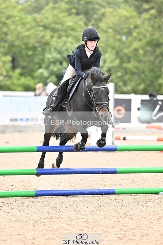 250920-104923-00260 - Cls 22+23 Club and Schools 70cm