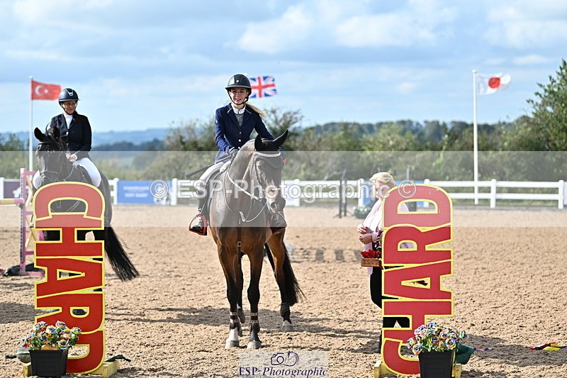 241005A-130113-03877 - SAT Cls 18 1.05m Amateur Jump Off and P