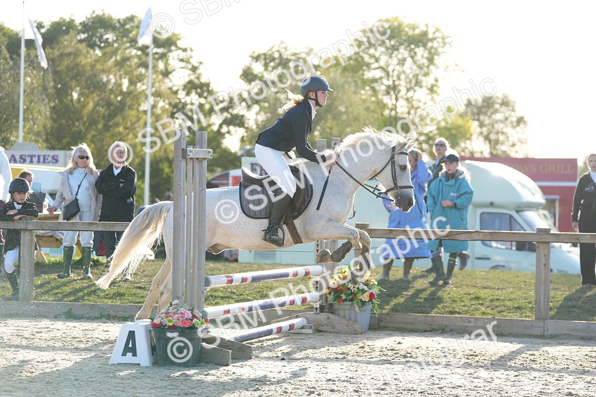 SBM_53959 - J8 - Junior Pony 65cm Championship