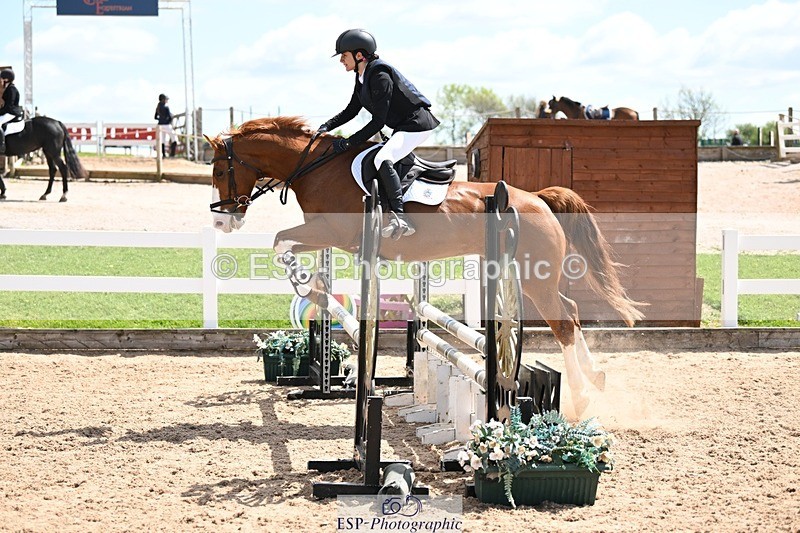 250504-122514-03205 - Cls 17+18 Club and Schools 80cm