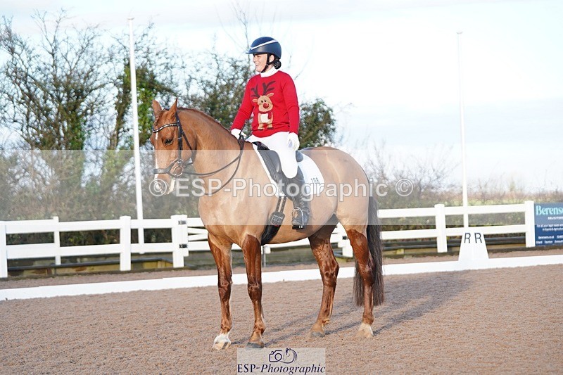 241214-102952-00183 - 108-Pippa.Knight-KFS.Boston.Burglar