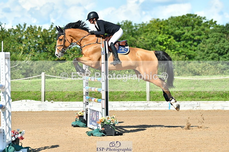 230720A-094237-01794 - Cls 1, 2 Star Small 1.30m