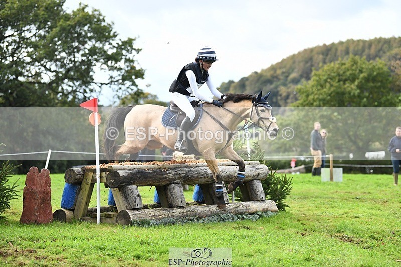 231021-134952-18133 - 442-BICTON.INCREDIBLY.DUN-millie.jo.challinor-SC+XC