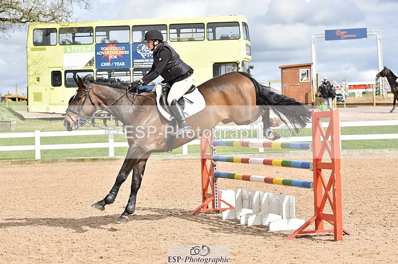 240403A-152442-00960 - Cls 5 Foxhunter and 1.20m Open