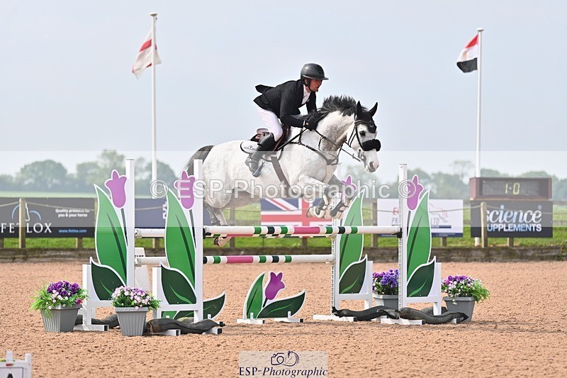 260509-104220-01649 - Cls 26a Snr Foxhunter