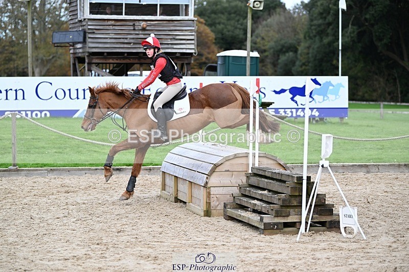 241117-130329-04035 - Cls 3 90-95cm 13.00 to 14.00