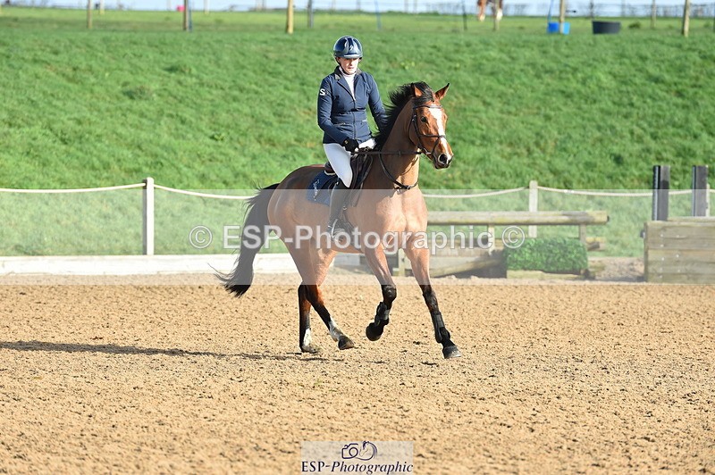 240210A-115058-00862 - Cls 19+20 Club and Schools 80cm