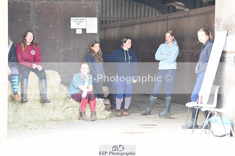 230817-084228-01577 - Kay's 1st Group - Arena