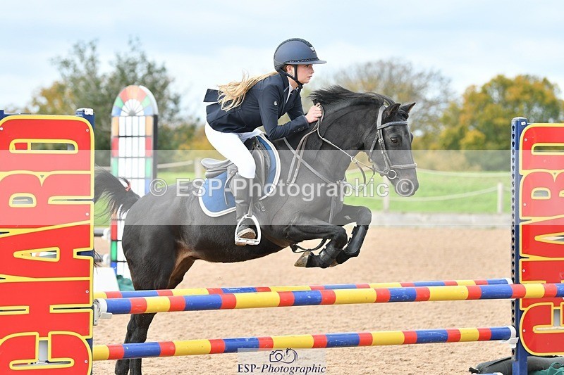 251026-110141-02215 - Cls 21+22 70cm Club and Schools