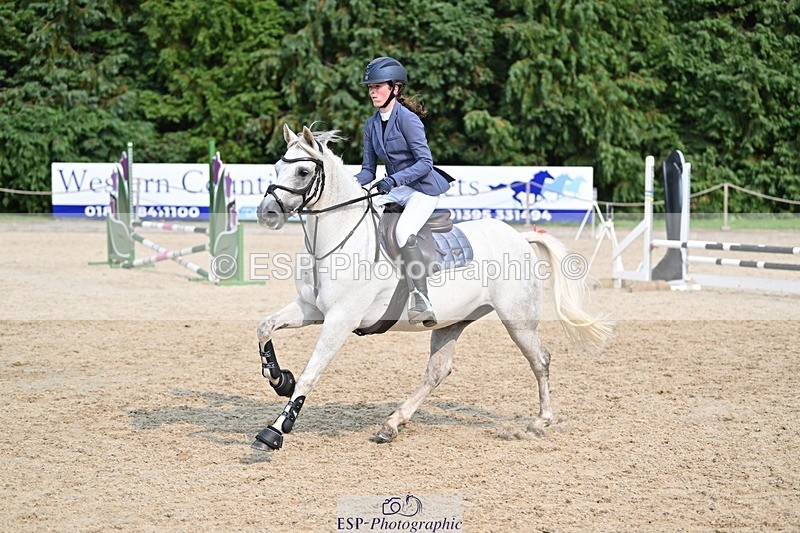 240818-161557-05368 - Cls 13 Pony Intro 70cm
