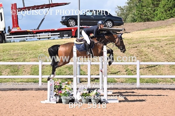 BPP_5818 - CLASS 10 THURS Nupafeeds Senior Dicovery/1m open