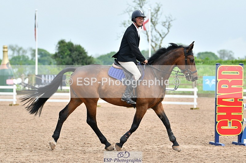 240518A-161013-02206 - Cls 7+8, 90cm and 1m