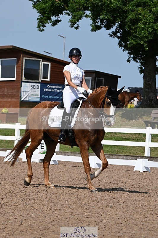 250621-161614-12061 - Cls 33 - Medium 6