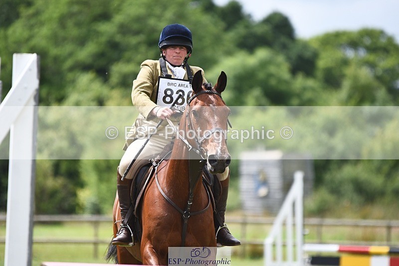 240630-140825-01651 - 836-Katie_Hoare-Maskerade