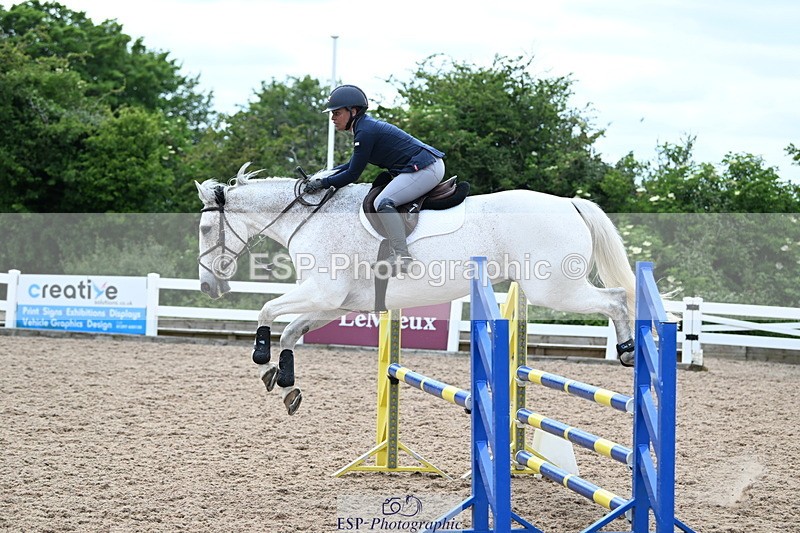 240609A-151240-06402 - Cls 27&28 85cm and 95cm Amateur Qualifier