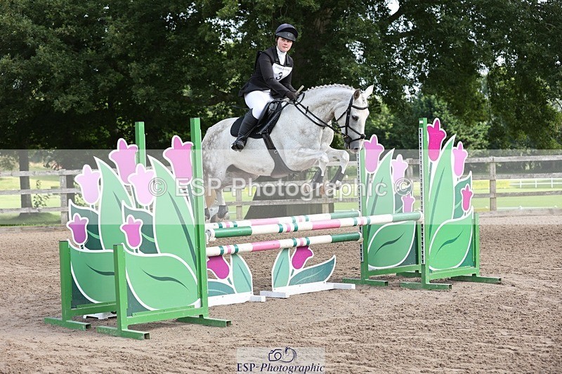 240803-094042-00108 - 003-Tabby_McKiernan-COSMIC_LADY