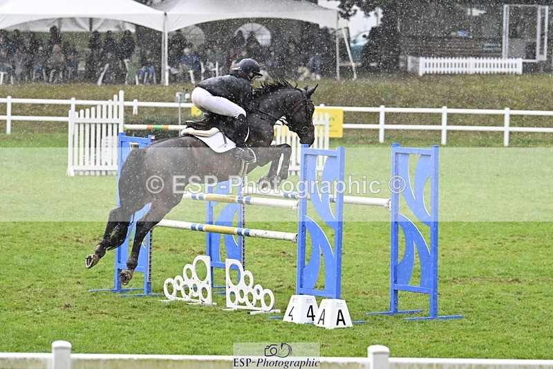 250831A-122238-10017 - Cls 36 Snr 1.30m Grand Prix