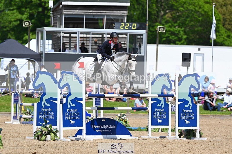 240525-132520-15351 - 421-ASK_FOR_MANCHIER-Tom_Jackson