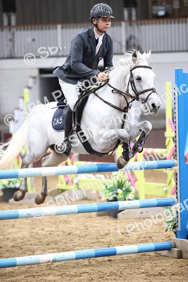 SBM_001273 - Class 5 - Blue Chip Pony Newcomers 1.00m Open