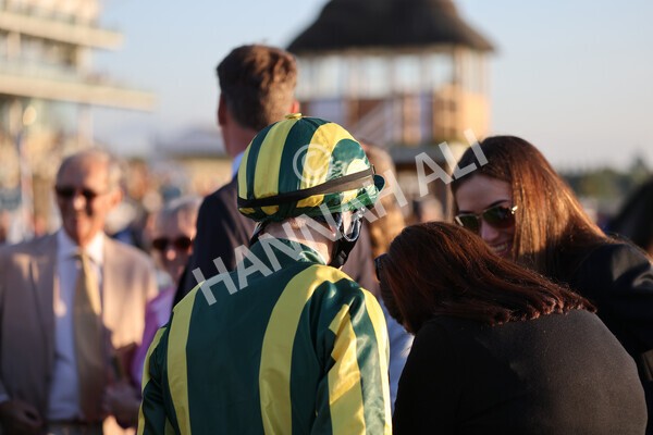yr08102021r7-6 - Race 7 5.25pm The IRE Incentive, It Pays To Buy Irish Handicap