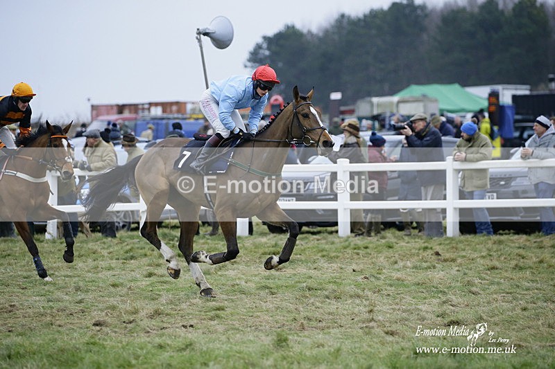 PtP 220122 725 - Royal Artillery Hunt Point-to-Point  - Larkhill Racecourse 22/01/22