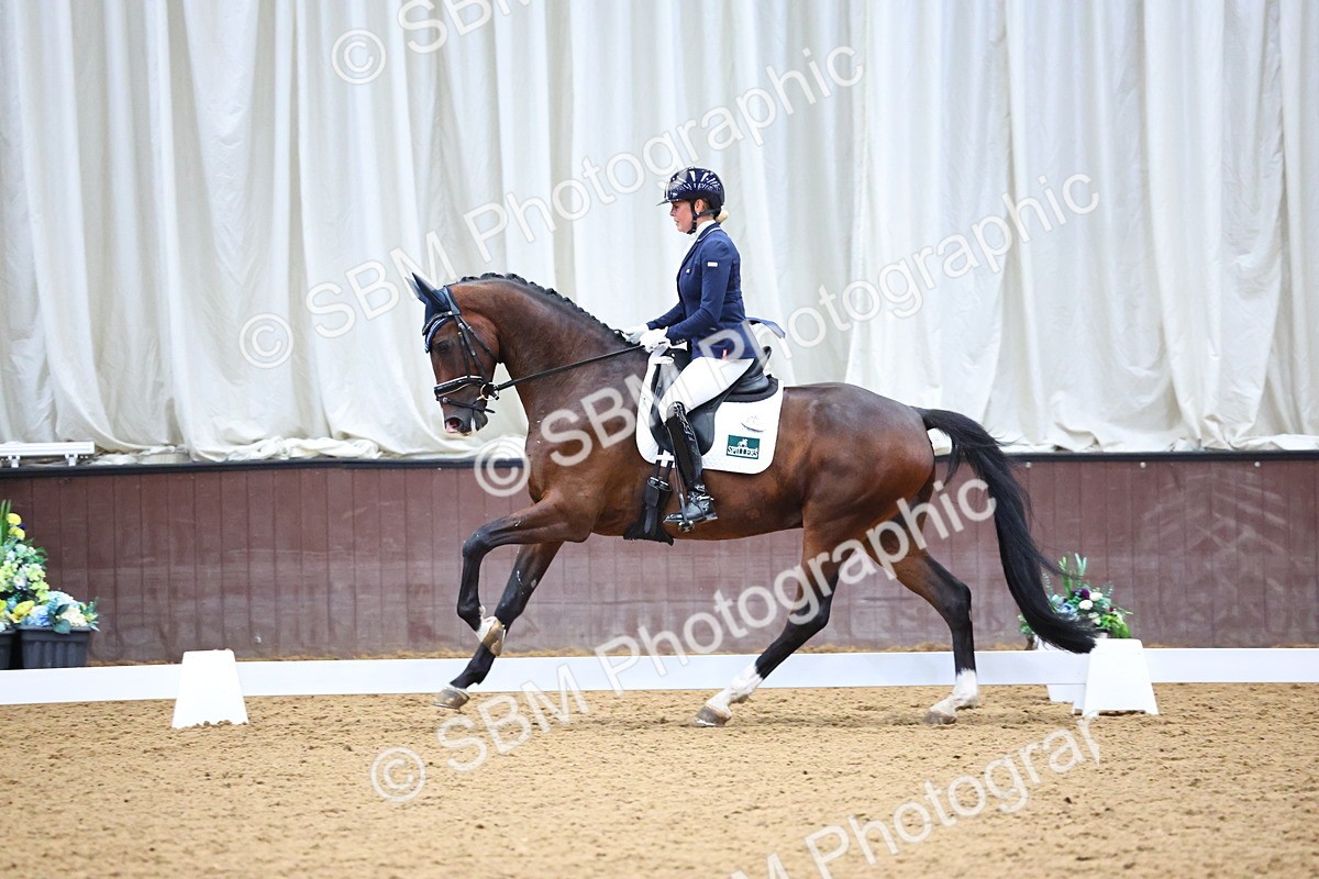 SBM_006574 - Class 5 - novice 6 - 12.04-13.07