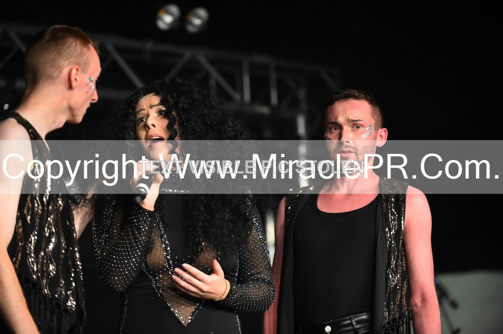 SH4_6821 - The Cher Experience