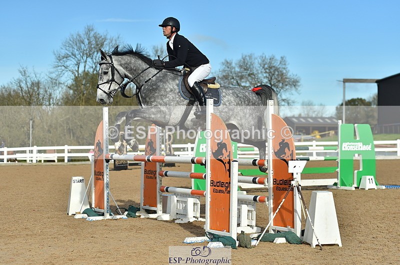 231111A-112748-01664 - Cls 11 Snr 1.05m Open