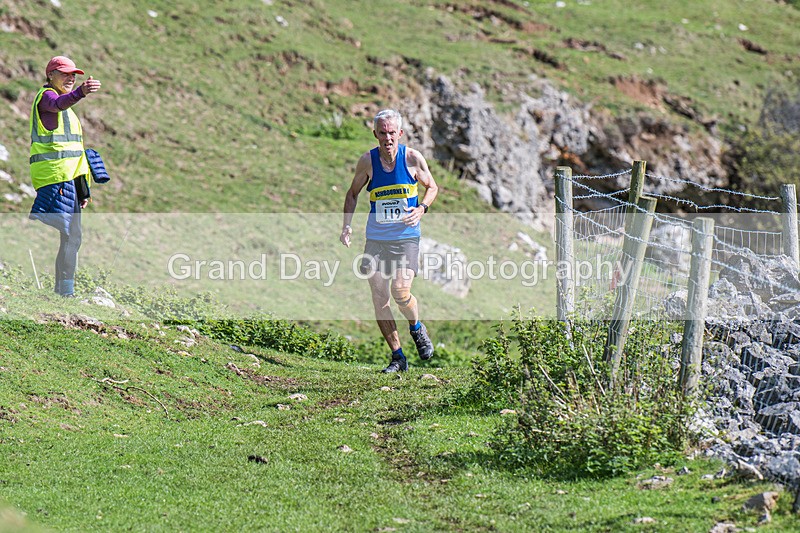 Ilam-682 - Ilam Three Peaks Fell Race (Limestone Series) Sunday 28th September 2025