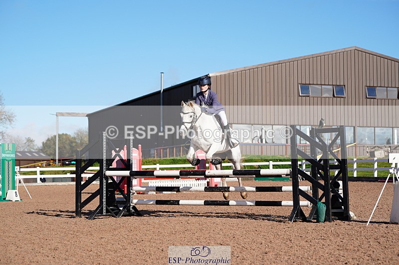 241027A-111132-02383 - SUN Cls 5 Pony Discovery and 90cm Open