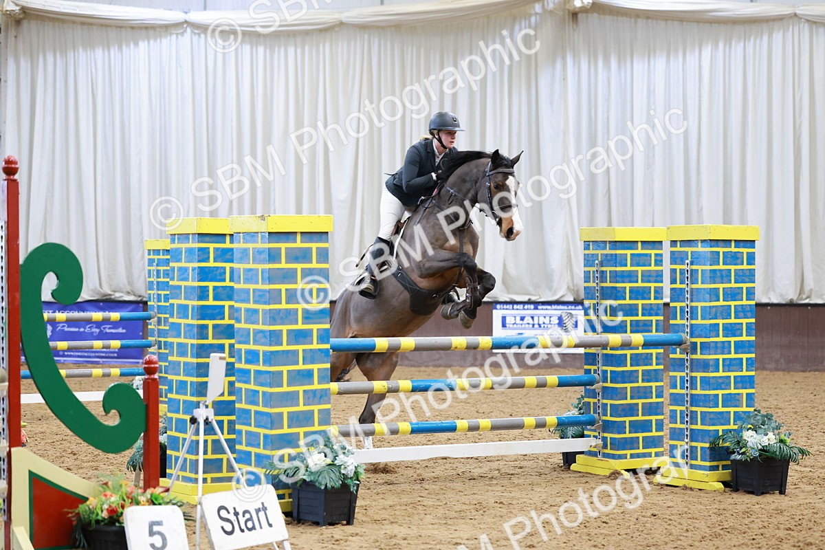 SBM_003715 - Class 11 - Senior Newcomers/ 1.10m Open