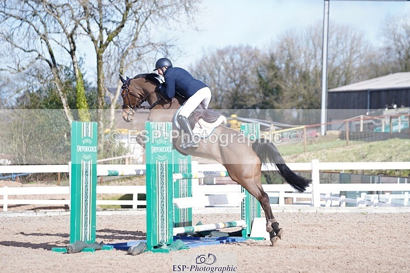 250222-113818-01587 - Cls 12 Newcomers and 1.10m Open