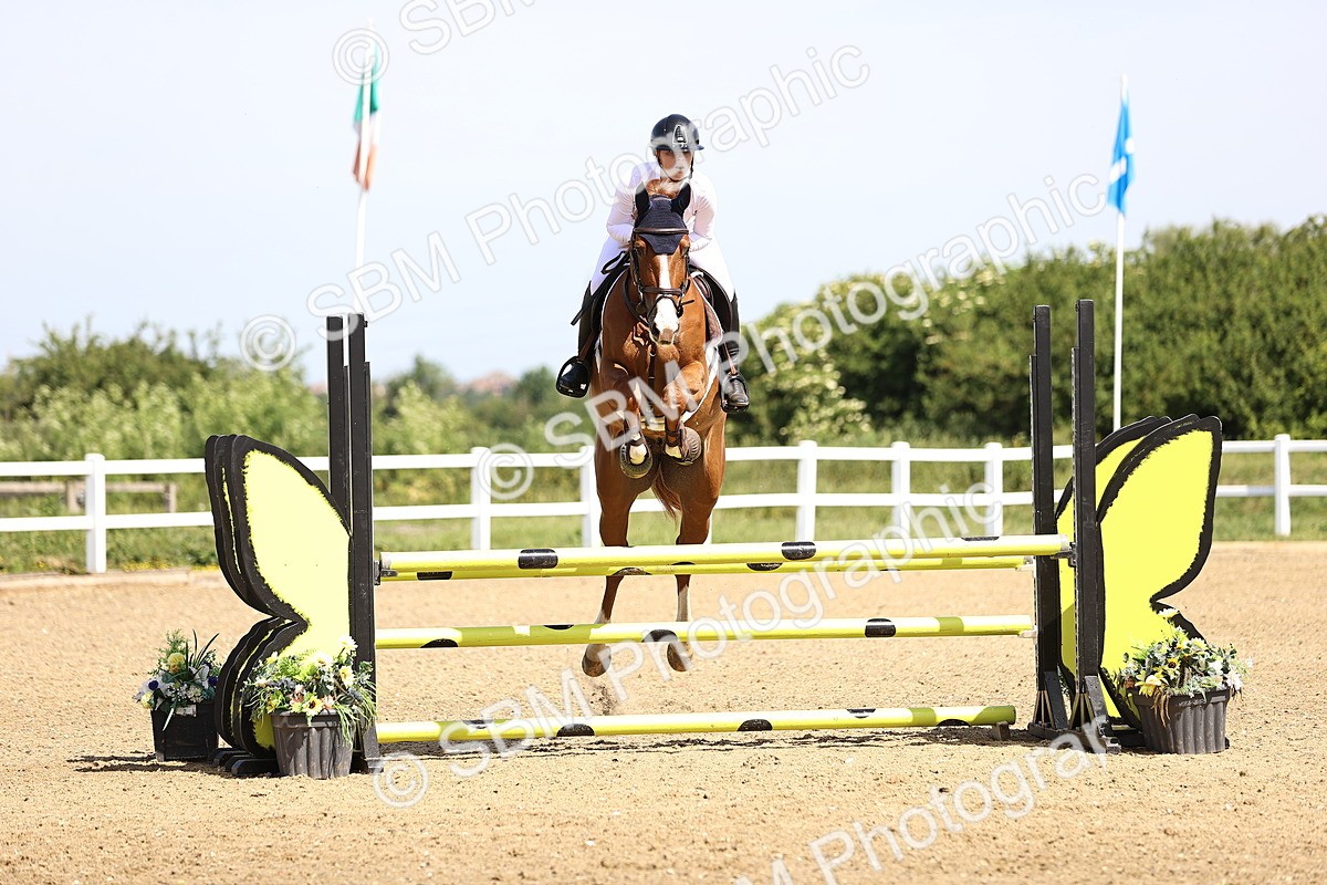 SBM_003682 - Class 9 British Novice/90cm