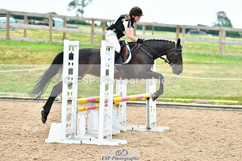 230617B-121222-00274 - SJ 11.30 to 12.30