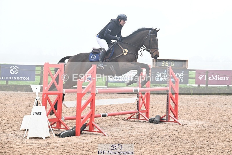 251115-124404-00729 - Cls 28+29 Club and Schools 1m