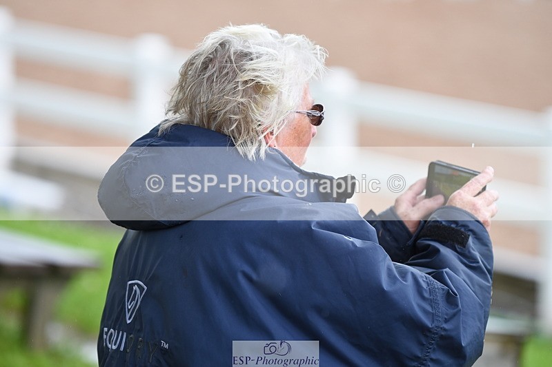 230715A-130834-01156 - Cls 4 Newcomers & 1m Open