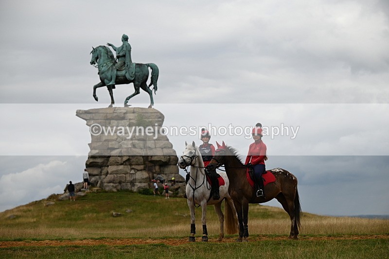 DSC_5878 - Time at Statue 12:17 to 12:44
