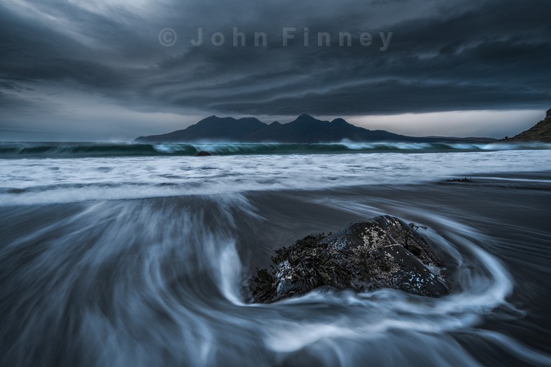 Lenticular clouds over the Isle of Rum - Scotland (New images).