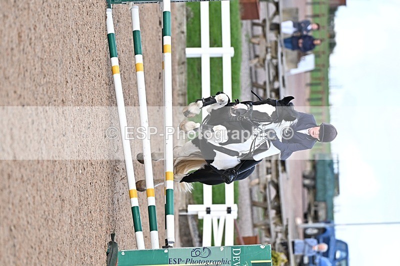 260908-175010-00300 - Club and Schools 80cm