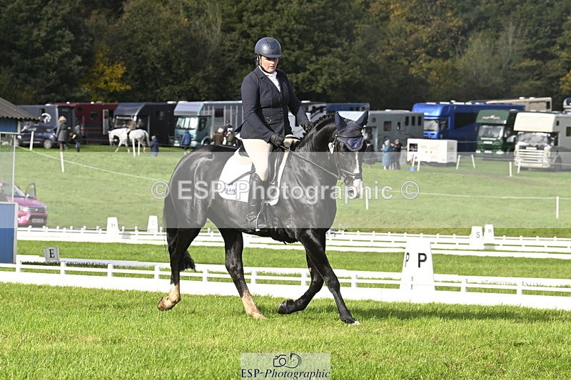 251023A-141903-04339 - E-381-Charlotte.Rowe