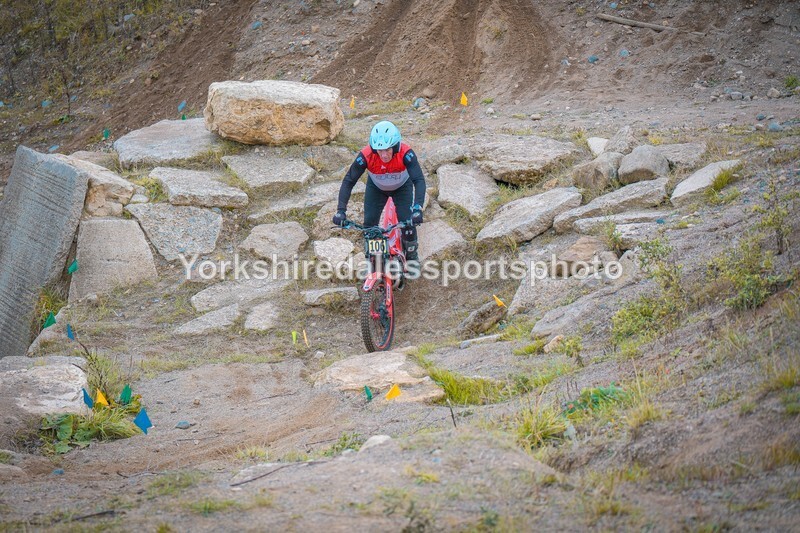 DSCF1918 - Ripon MC Summer series Main - 27/09