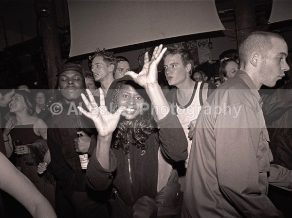 23 - Eardrum @ dry bar / dry201 manchester 27.11.99