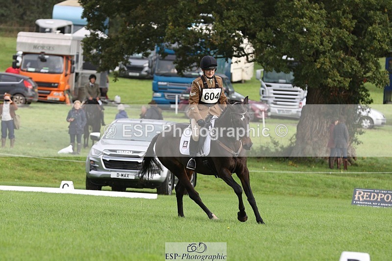 231019-103519-02370 - 604-FURZILEAS.HIDDEN.GEM-Lara.Hails-DR