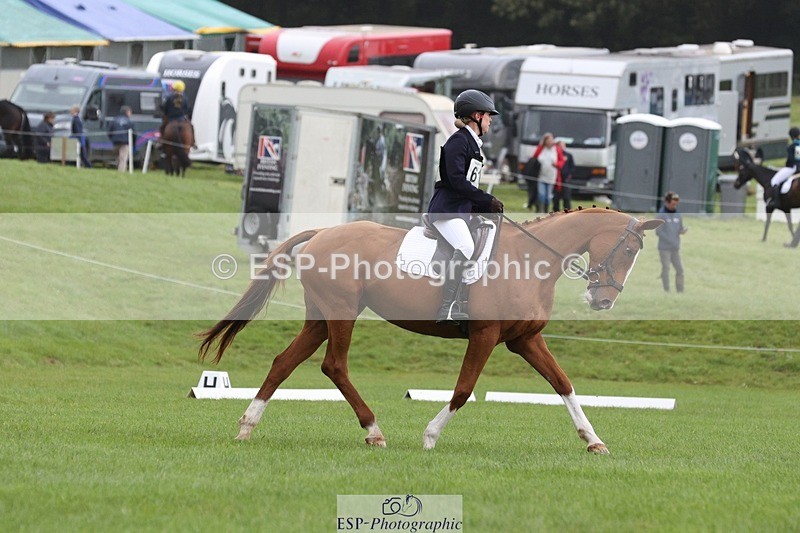 231019-113732-03363 - 613-CAVS.GIRL-Anna.Webster-DR