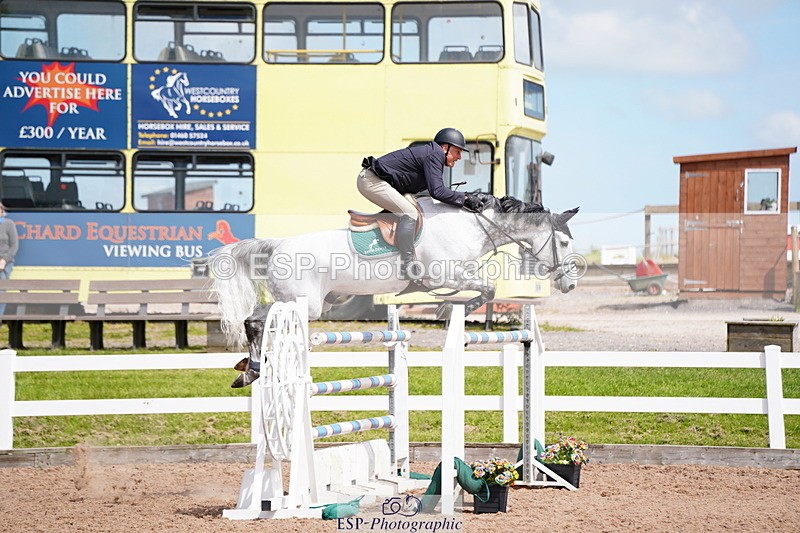 240525A-141810-06544 - Cls 18 National 1.40m