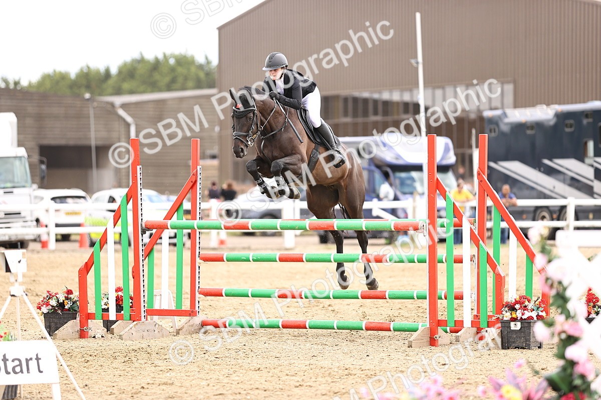 SBM_003694 - Class 22 - Senior Foxhunter 1.20m